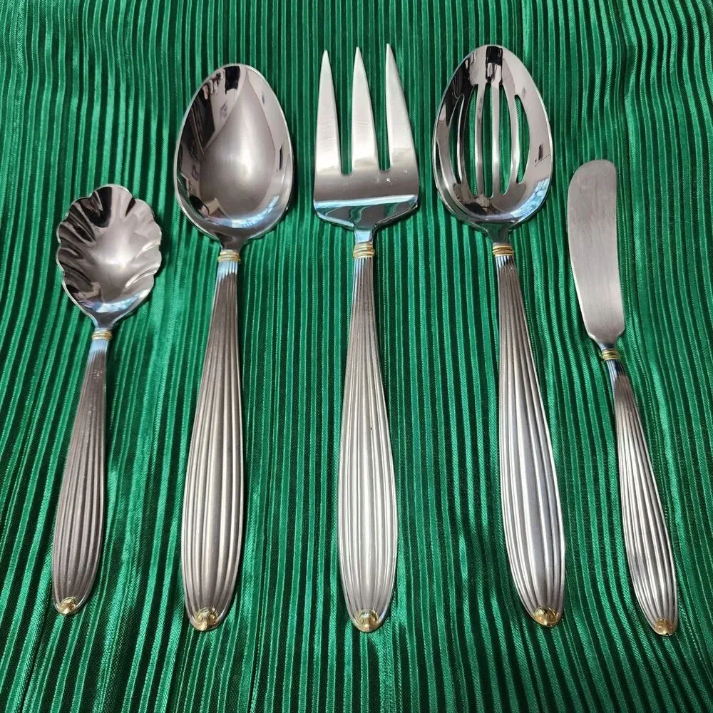 Reed & Barton GOLDEN JUBILEE 5 Piece Serving  Set Glosy 18/8 KOREA Lightly Used